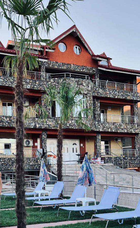 Hypnotic Villa Piteşti Exteriér fotografie